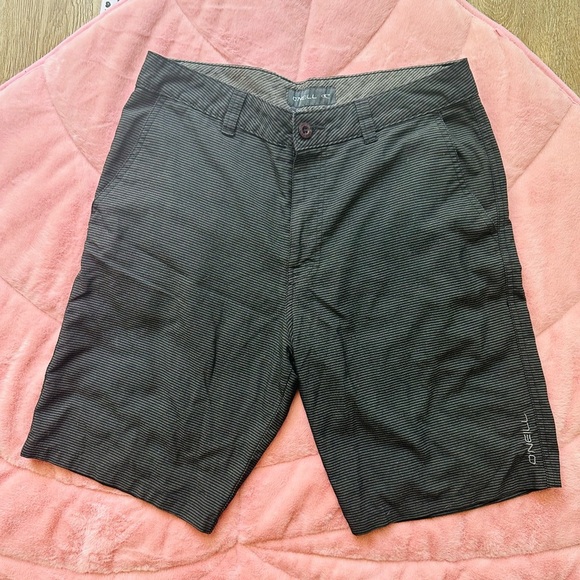 O’Neill Men's Black and Gray Striped Shorts - Picture 1 of 4